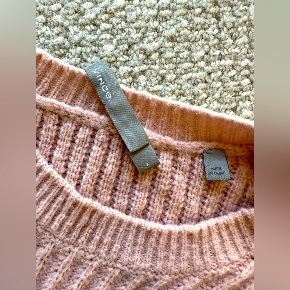 Vince blush colored wool sweater with side slit size S